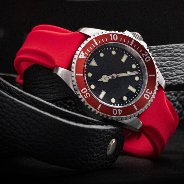 The Enoksen Dive – a versatile dress watch