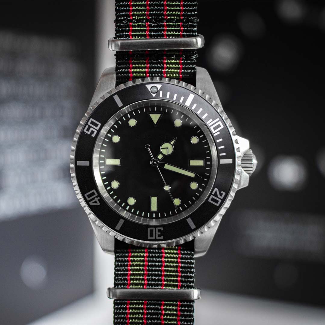 Enoksen 'Dive' E02/JB - Hybrid Diver's Watch - 41mm