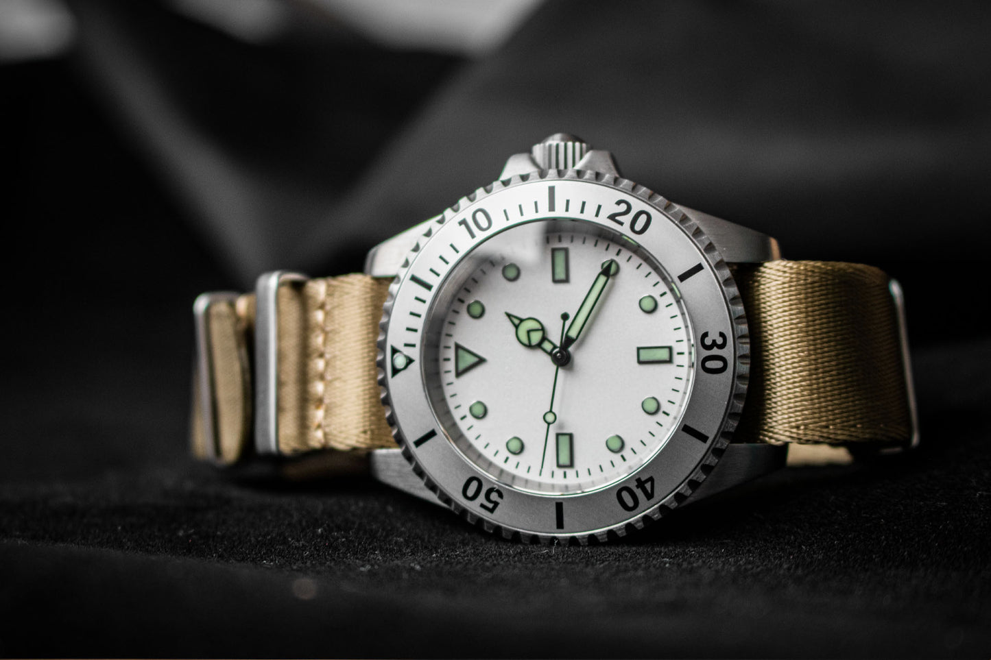 Enoksen 'Dive' E02/HW Silver - Duty Series - 41mm